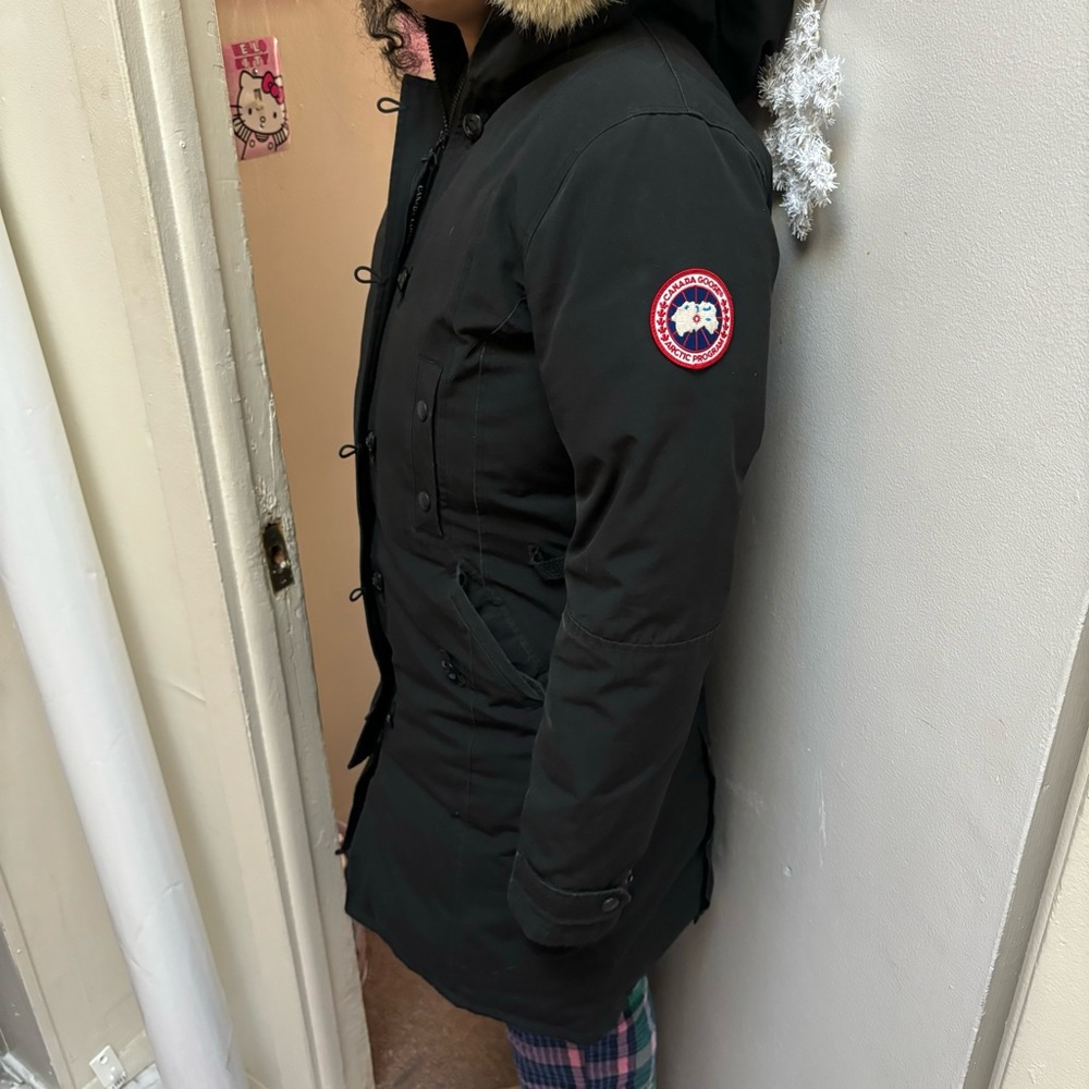 AUTHENTIC Canada goose jacket